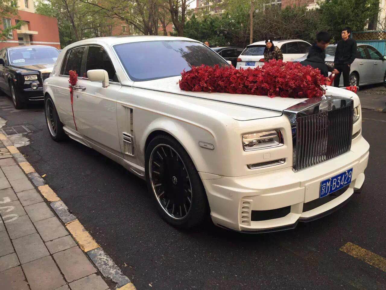 北京商務(wù)包車 北京商務(wù)包車