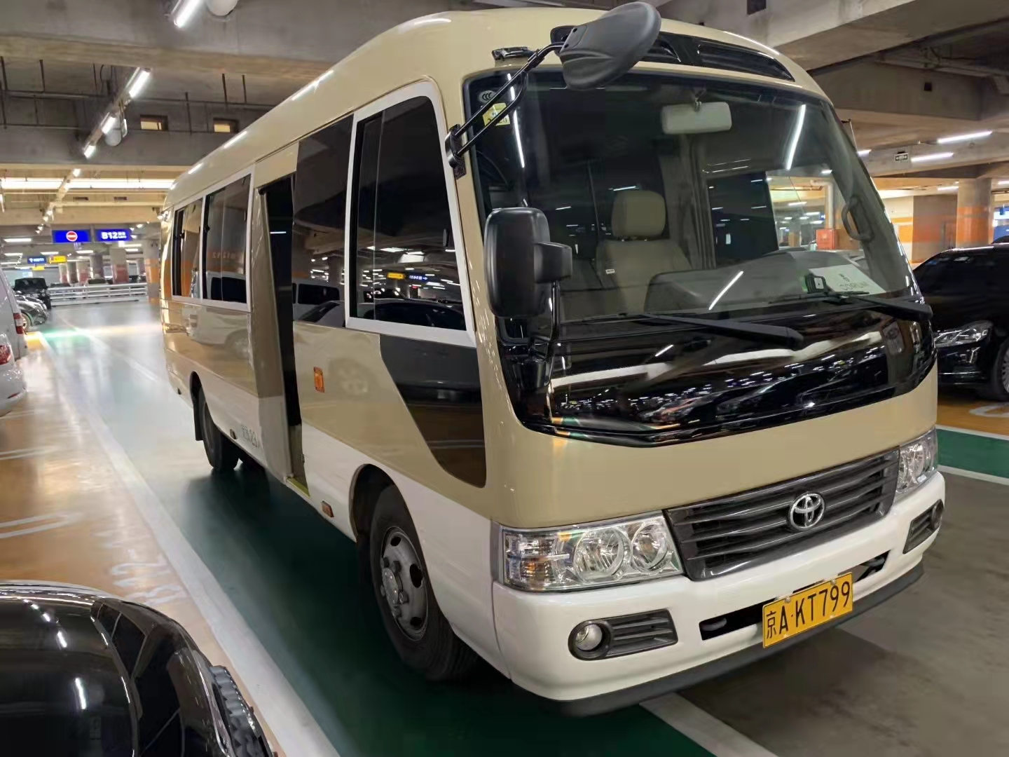 北京商務(wù)車租賃 北京商務(wù)車租賃